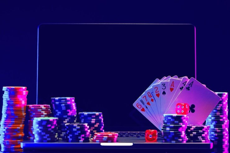 Pengguna mengakses platform hiburan nagitatoto melalui berbagai perangkat mobile dan desktop